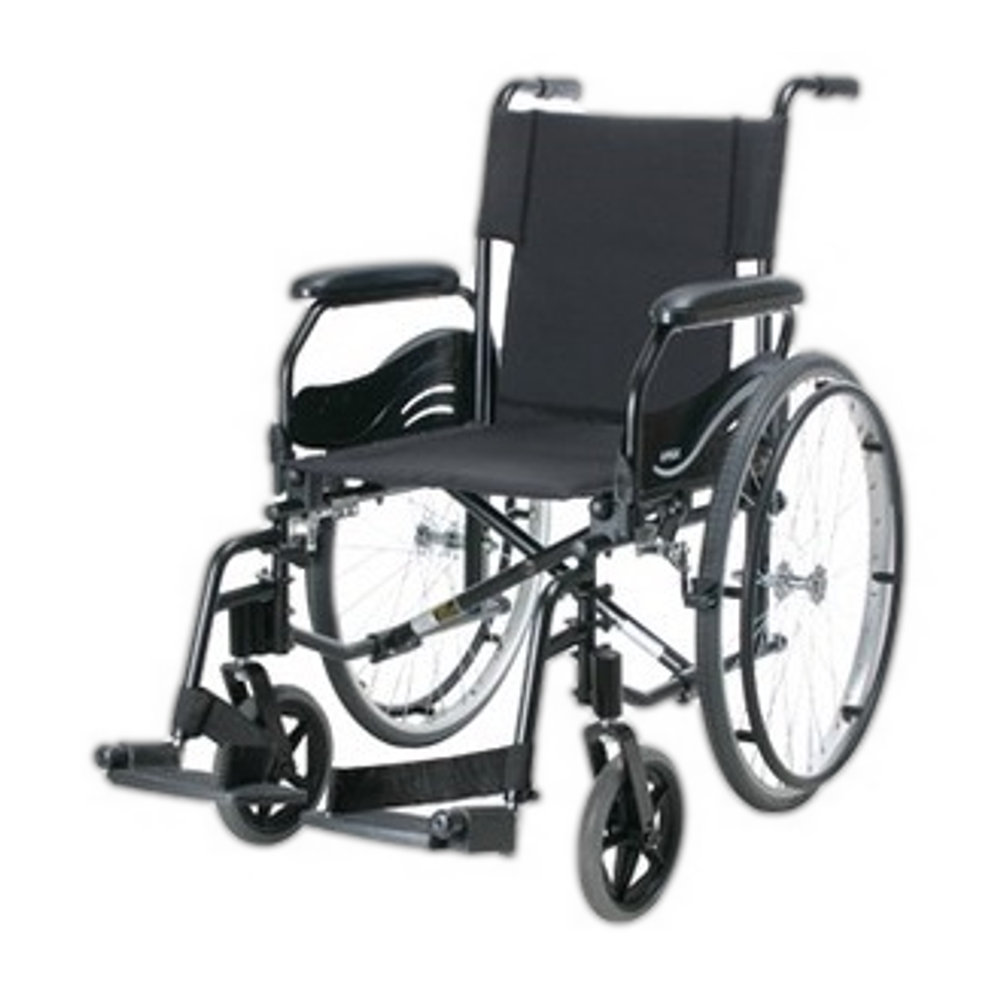 Кресло-коляска инвалидная с ручным приводом Ergo 800 F24WB-18"