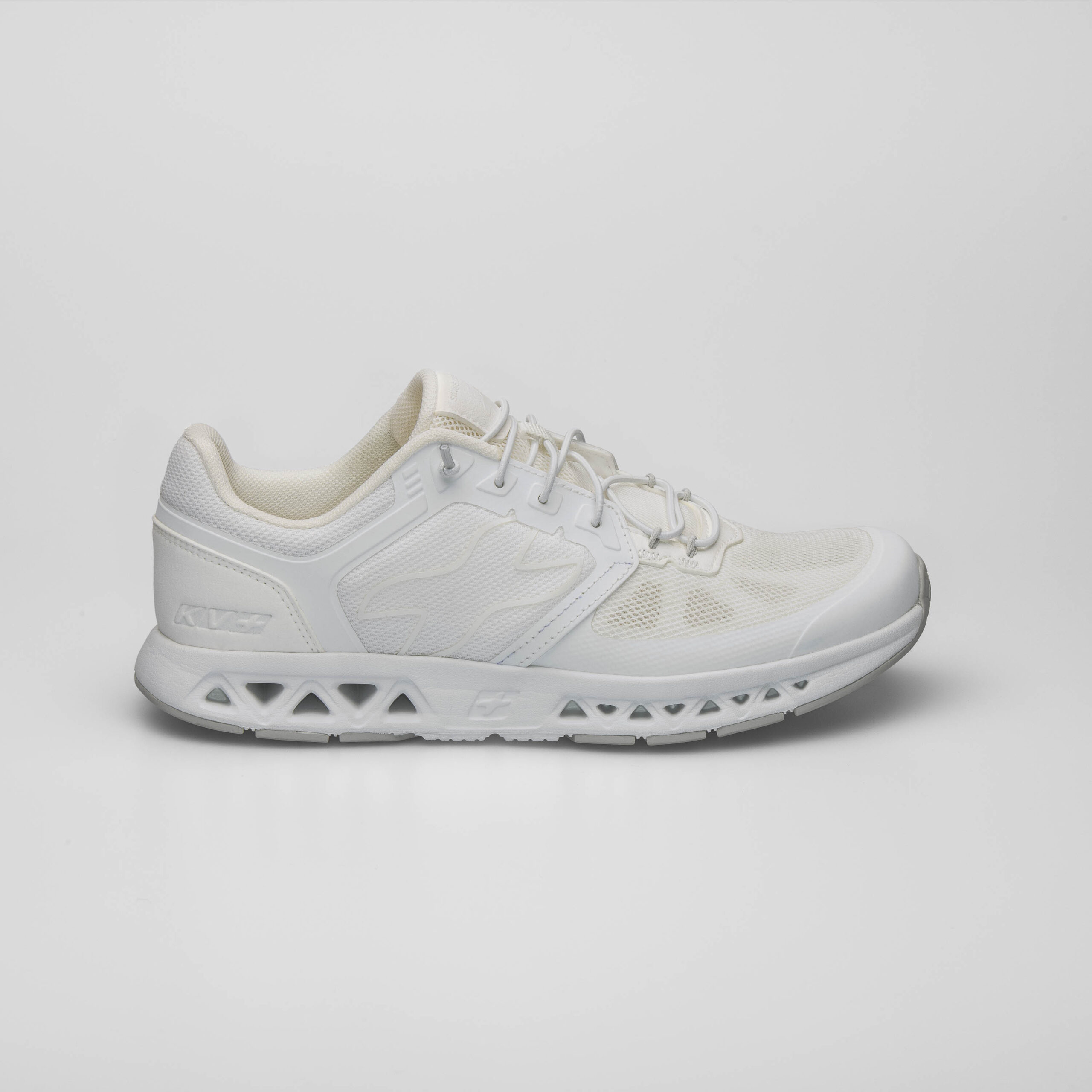 Кроссовки KV+ MAIORCA white
